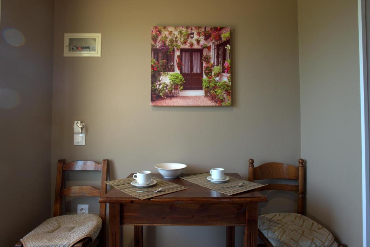 Ilias Apartments Ipsos Luaran gambar