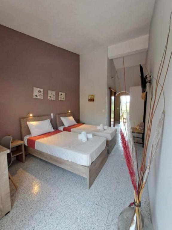 Ilias Apartments Ipsos Luaran gambar