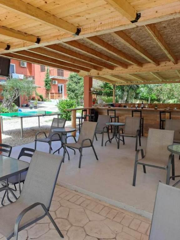 Ilias Apartments Ipsos Luaran gambar